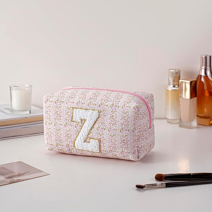 JOVAKIT Alphabet Makeup Bag Cosmetic Bag for Women, Christmas Gifts for Girls Age 6-18, Floral Flowers Coquette Travel Toiletry Zipper Make Up Pouch Organizer Trendy Stuff (Pink Floral Z)