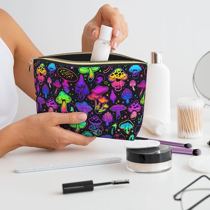 Mushrooms Small Makeup Bag for Women - Leather Travel Cosmetic Bag Make Up Pouch Mini Travel Zipper Pouch - Makeup Organizer Bag