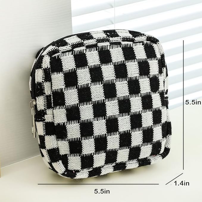 Small Black Makeup Bag for Purse, Mini Checkered Cosmetic Bag Zipper Cute Make Up Pouch Travel Toiletry Bag Quilted Aesthetic Accessories Makeup Storage Bag Organizer for Women Girls
