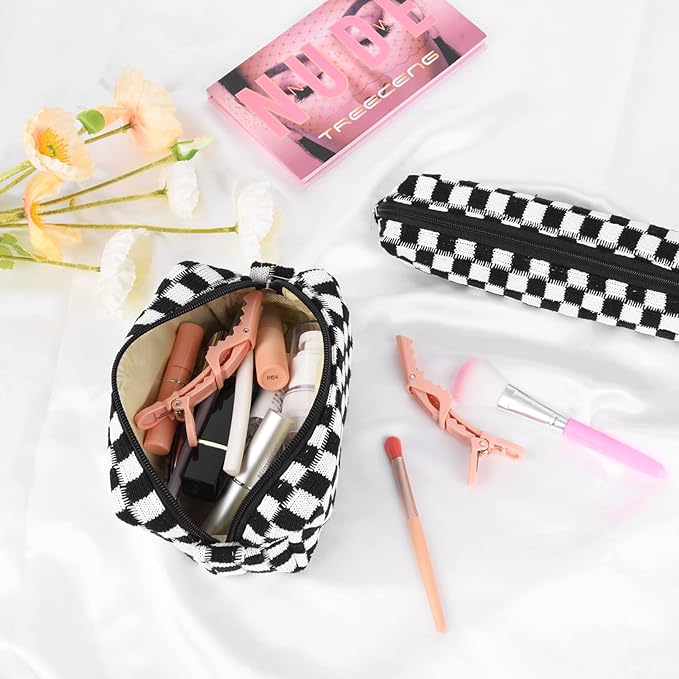 SOIDRAM Makeup Bag Checkered Cosmetic Bag Black Makeup Pouch 1Pcs Large Capacity Makeup Bags and 1Pcs Makeup Brushes Storage Bag Travel Toiletry Bag Organizer