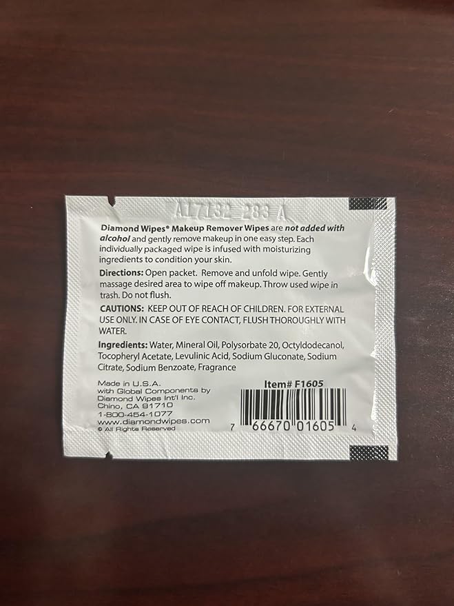 Diamond Wipes Face Cleansing and Waterproof Makeup Remover Wipes, Case of 500 Wipes, Alcohol Free Wipes with Vitamin E