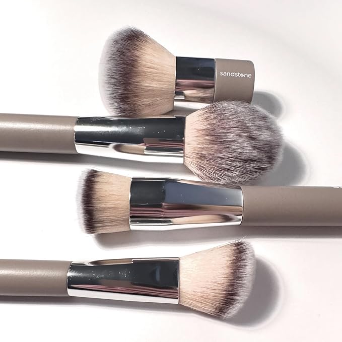 Sandstone Scandinavia Soft Collection Makeup Brush - Professional Premium Kabuki brush for applying and blending loose and compact powder and liquid foundation. Vegan ultra soft bristles.