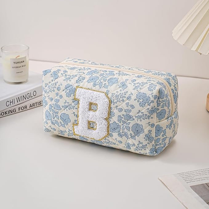 Gleyemor Personalized Initial Makeup Bag for Women, Cute Quilted Blue Floral Cotton Cosmetic Bag, Christmas Gifts for Her Mom Friend Sister Bridesmaid Teacher Women B