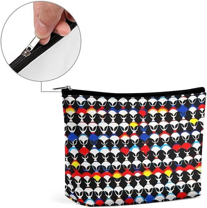 Women's Toiletry Bag, Travel Cosmetic Bag, Large Makeup Case, Cool Trippy Aliens Pattern Personality Fashion Zipper Cosmetic Case