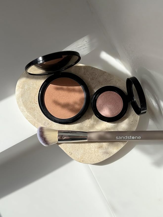 Sandstone Scandinavia Soft Collection Makeup Brush - Professional Premium Blush brush for applying and blending blush. Ultra soft bristles. Vegan Makeup brush for all skin types