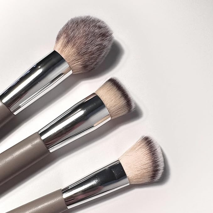 Sandstone Scandinavia Soft Collection Makeup Brush - Professional Premium Blush brush for applying and blending blush. Ultra soft bristles. Vegan Makeup brush for all skin types