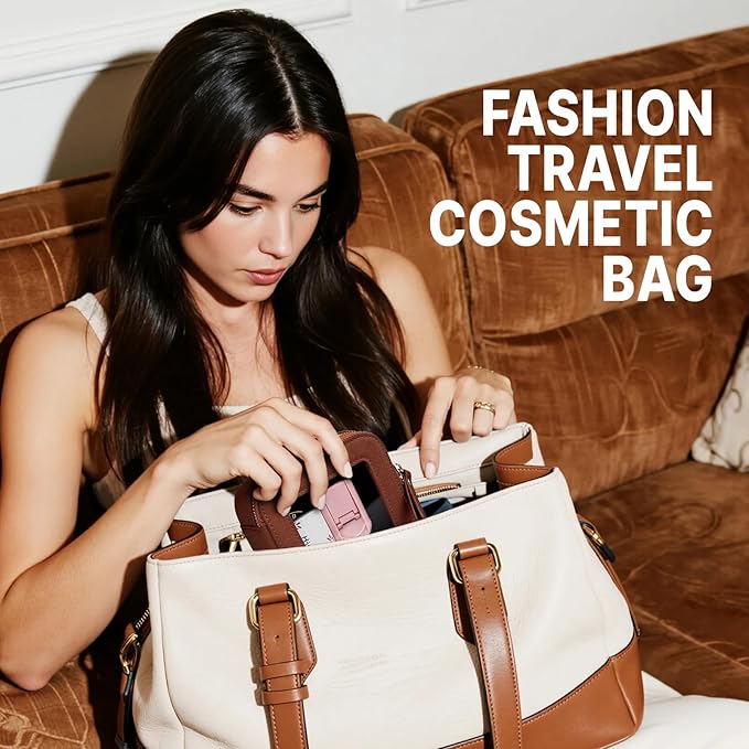 Small Clear Makeup Bag Travel Cosmetic Case, Portable Make Up Organizer Traveling Compact Car Bag for Essentials Transparent Toiletry Bag with Zipper