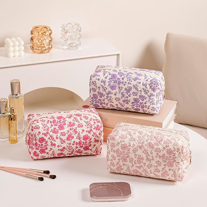 JOVAKIT Square Makeup Bag Cute Cosmetic Bag for Women, Floral Coquette Aesthetic Toiletry Bag, Zipper Make Up Pouch, Travel Make Up Organizer Bag (Big Purple Floral)