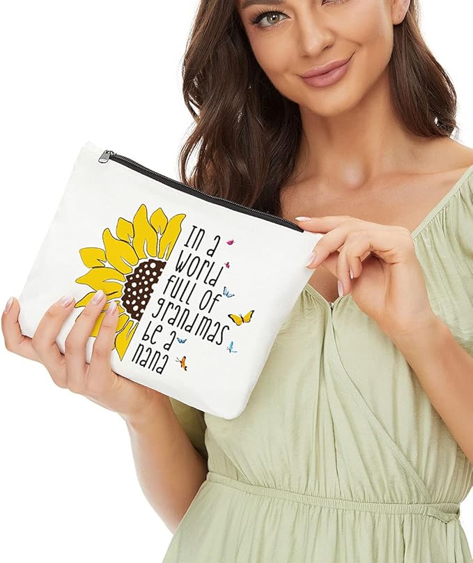 JIUWEIHU Nana Gifts, Grandma Gifts, Grandma Birthday Gifts, New Grandma Gifts, Pregnancy Announcement Idea New Grandma Gift-Really Awesome Nana Makeup Bag for Mathers Day, Thanksgiving, Christmas