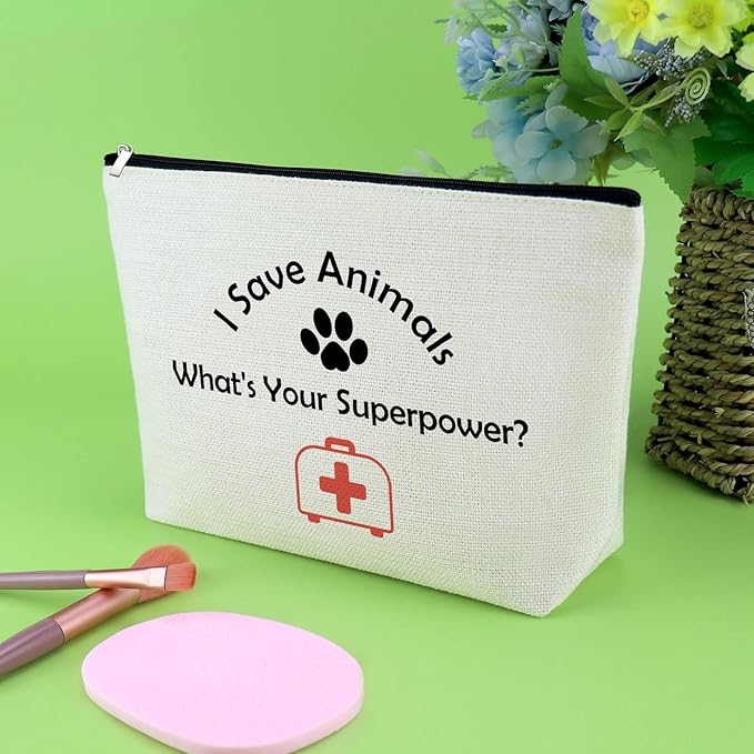 Vet Tech Appreciation Gifts Veterinarian Makeup Bag Thank You Gift for Rescuing Animal Veterinary Medicine Veterinarian Coworker Friend Cosmetic Bag Graduation Present for Animal Doctor Travel Pouch