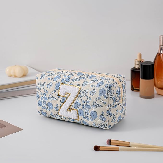 JOVAKIT Alphabet Makeup Bag Cosmetic Bag for Women, Christmas Gifts for Girls Age 6-18, Floral Flowers Coquette Travel Toiletry Zipper Make Up Pouch Organizer Trendy Stuff (Blue Floral Z)