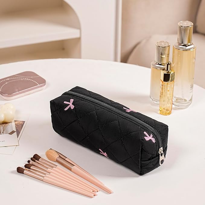 Cute Floral Cotton Makeup Brush Cosmetic Bag for Women, Travel Quilted Zipper Make Up Bag, Flowers Toiletry Organizer Case Kawaii Makeup Cosmetic Travel Cloth Pouch (Black)