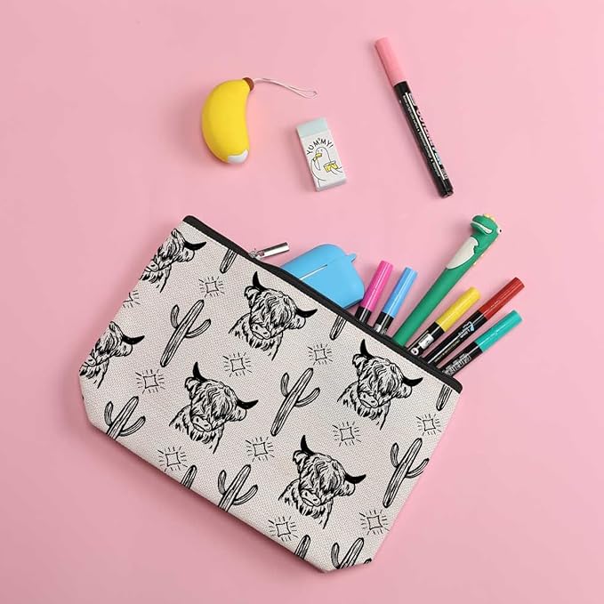Western Makeup Bag Western Gifts for Women Western Stuff Highland Cow Gifts Cowgirl Gifts Retro Cosmetic Bag Zipper Pouch for Mothers Day Graduation Birthday
