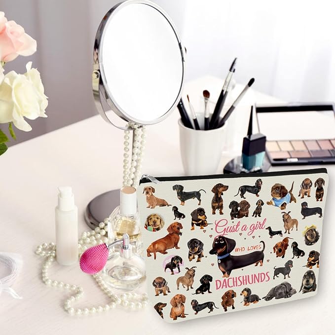 Dachshunds Makeup Bag For Dachshunds Lover Gift: Perfect Cosmetic Bag Just A Girl Who Love Dachshunds For Sisters, Friends,Teen Girls & Women.Ideal Gift For Travel, Birthdays, & Christmas.