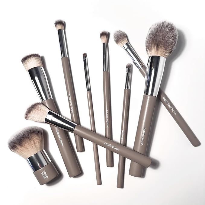 Sandstone Scandinavia Soft Collection Makeup Brush - Professional Premium Flat top Foundation brush for applying and blending liquid foundation. Ultra soft bristles. Vegan brush for all skin types