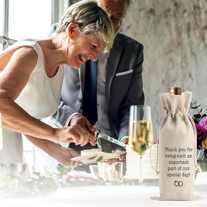 Wedding Officiant Wine Gift Bag Officiant Groomsmen Bridesmaid Proposal Gift Wedding Registry Guest Gifts Pairs Well with Wedding Planning Wine Bags