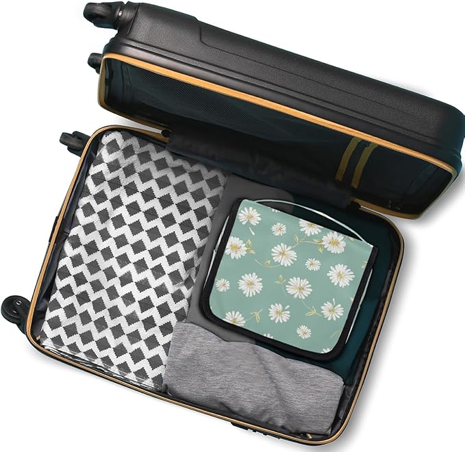 Travel Toiletry Bag for Women & Men Flower Daisy White Hanging Cosmetic Organizer Portable Waterproof Makeup Case Make Up Bag with Compartments Travel Essentials for Bathroom Shower