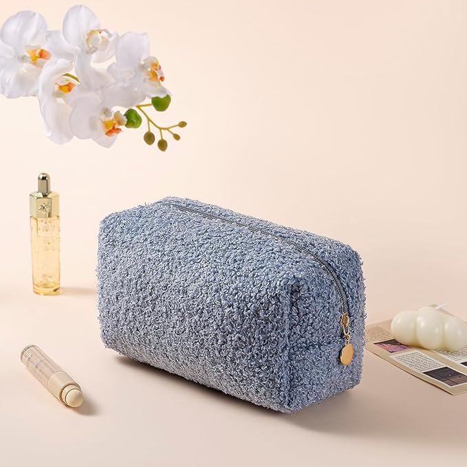 JOVAKIT Travel Makeup Bag Cosmetic Bag for Women, Fashion Christmas Gifts, Plush Zipper Make Up Pouch, Large Capacity Toiletry Organizer Makeup, Portable Storage Bag Trendy Stuff (Blue)