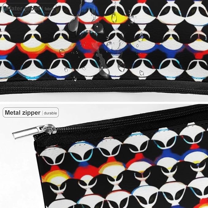 Women's Toiletry Bag, Travel Cosmetic Bag, Large Makeup Case, Cool Trippy Aliens Pattern Personality Fashion Zipper Cosmetic Case
