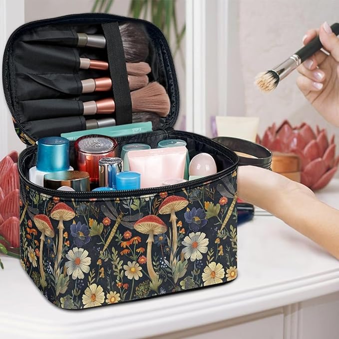 JoyLamoria Portable Makeup Case Retro Mushroom Printed Cosmetics Tote Pouch Zipper Closure