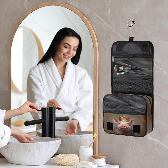 Travel Toiletry Bag for Women & Men Funny Animal Pig Hanging Cosmetic Organizer Portable Waterproof Makeup Case Make Up Bag with Compartments Travel Essentials for Bathroom Shower