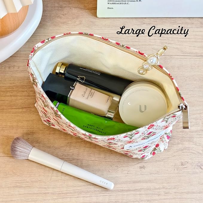 STARDW Aesthetic Floral Makeup Bag Cute Small Cosmetic Bags for Women Girls, Travel Toiletry Bag Large Capacity Zipper Makeup Pouch, Purse Organizer Pouches