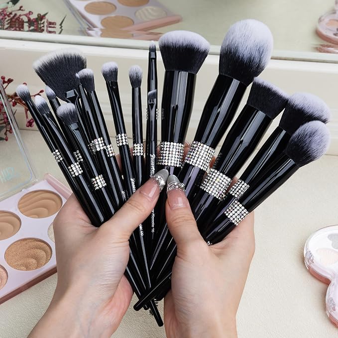 Bueart Design 16Pcs Makeup Brushes Set with Classic Holder,Premium Ultra Soft Professional Make up Brushes for Foundation,Blush,Powder,Highlighter,Contour,Eyeshadow