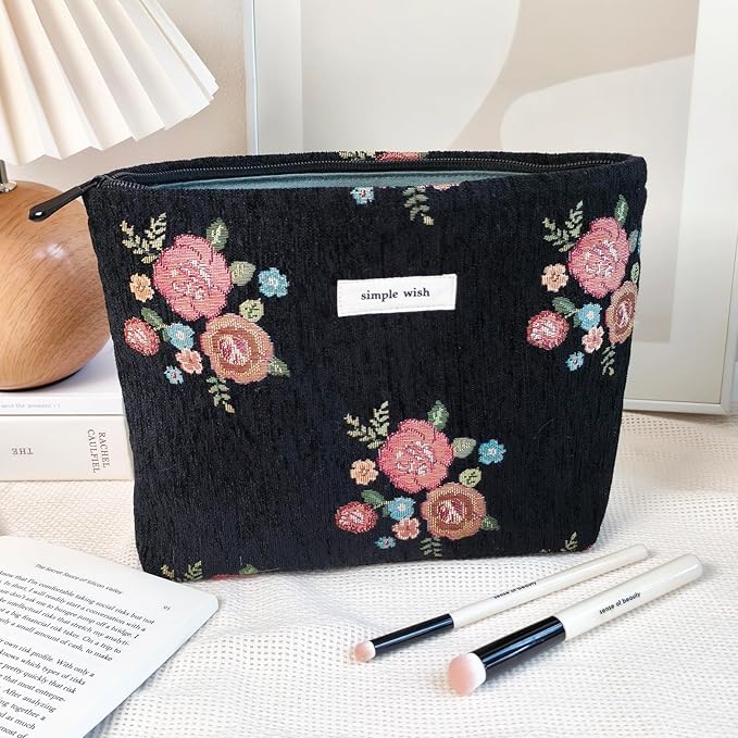STARDW Aesthetic Floral Makeup Bag Cute Small Cosmetic Bags for Women Girls, Travel Toiletry Bag Large Capacity Zipper Makeup Pouch, Purse Organizer Pouches (Vintage Flowers)