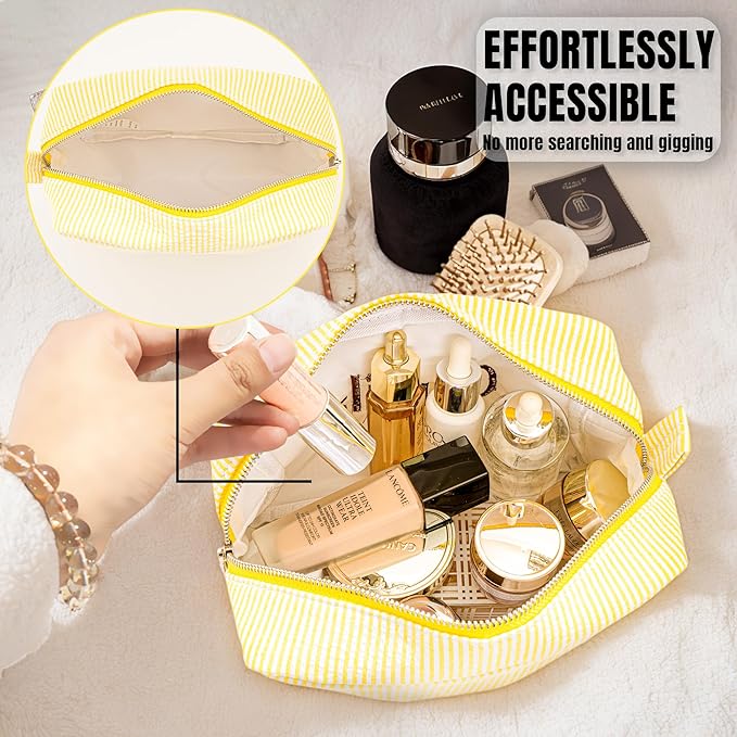 MT WORLD Cosmetic Bag Personalized Makeup Bag for Women Girls Seersucker Preppy Bridesmaid Makeup Bag Cute Aesthetic Toiletry Bag Girls Handbags Purses (Yellow)