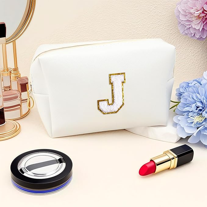 Gifts for Girls Initial Makeup Bag Personalized Cosmetic Bag with Zipper Cute Travel Toiletry Bags Waterproof PU Preppy Makeup Pouch Birthday Gift for Teen Girls Women(White J)