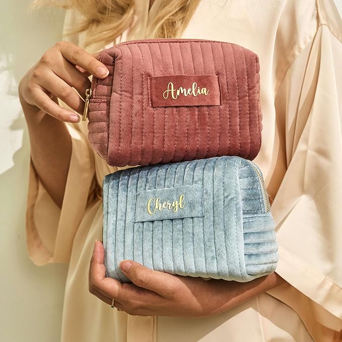 Custom Makeup Bag, Green Velvet Personalized Cosmetic Bag with Zipper for Women Teen Girls Birthday Gifts Mothers Day Gifts for Mom