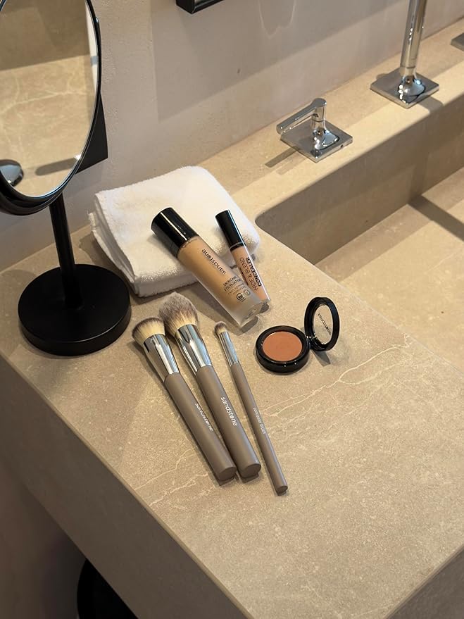 Sandstone Scandinavia Soft Collection Makeup Brush - Professional Premium Flat top Foundation brush for applying and blending liquid foundation. Ultra soft bristles. Vegan brush for all skin types