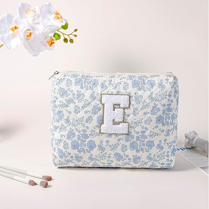 Alphabet Makeup Bag Cosmetic Bag for Women, Christmas Gifts for Age 11-18, Personalized Floral Coquette Travel Bag, Trendy Stuff Zipper Make Up Pouch Organizer Bag (Blue Floral E)
