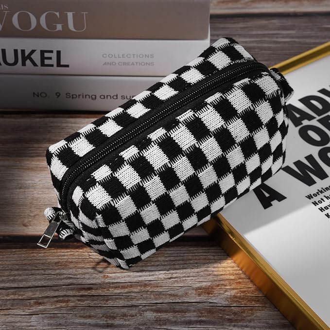 SOIDRAM Makeup Bag Checkered Cosmetic Bag Black Makeup Pouch 1Pcs Large Capacity Makeup Bags and 1Pcs Makeup Brushes Storage Bag Travel Toiletry Bag Organizer