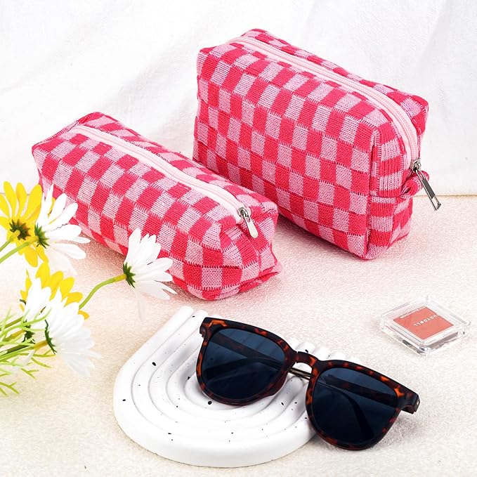 2Pcs Checkered Pencil Case Cute Pencil Pouch for Teens Checkered Makeup Bag Travel Cosmetic Bag Set Cute Makeup Pouch for Purse Portable Zippered Skincare Bags Preppy Toiletry Bags Organizer(Pink)