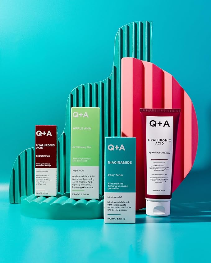 Q+A Niacinamide Daily Toner for Face (100ml), Pore Refining and Hydrating Face Toner with Hyaluronic Acid and Aloe Vera, Fragrance Free Skincare, Helps Calm Redness and Blemishes