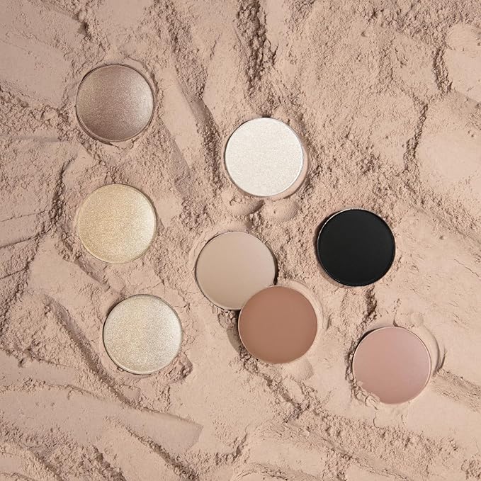 GA-DE Velveteen Metallic Eyeshadow Mono, 126 - Pearl Infused, Shimmer Eye Makeup - Silky-Soft, Densely Pigmented, Seamless Blend - 0.105 oz