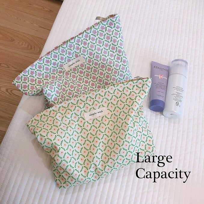 STARDW Aesthetic Floral Makeup Bag Cute Small Cosmetic Bags for Women Girls, Travel Toiletry Bag Large Capacity Zipper Makeup Pouch, Purse Organizer Pouches