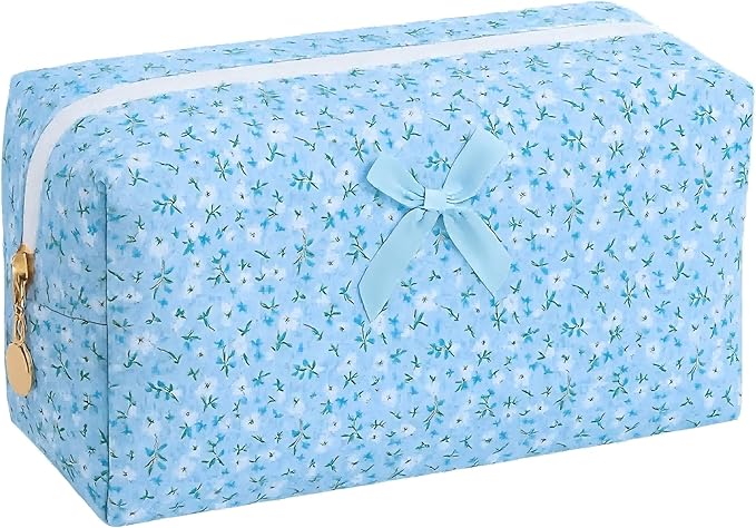 Floral Cotton Makeup Brush Cosmetic Bag for Women & Men, Travel Quilted Zipper Pouch, Large Capacity Flowers Toiletry Organizer, Kawaii Makeup Storage Case, Cosmetic Travel Cloth Bag-Blue Floral