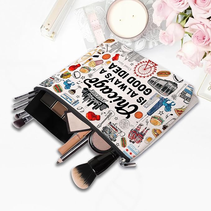 Chicago Travel Souvenirs - Cosmetic Bag, Themed Gifts for Travellers, Women & Friends