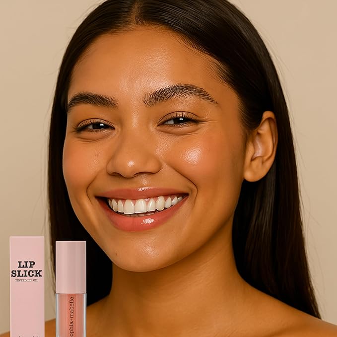 Sophia + Mabelle Hydrating Lip Oil – Lightweight, Non-Sticky & High-Shine Lip Gloss Oil – Moisturizing, Nourishing, Soothing Tinted Formula for Soft Lips – 3.7g (Cabana Service (Peach), 3.7g)