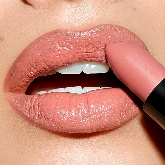 EVAGARDEN The Matte Lipstick - Velvety Texture and Vibrant Ultra-Matte Finish - Pigmented, Soft and Silky Formula and Smooth Application - Offers Bold Saturated Color - 636 Classic Nude - 0.1 oz