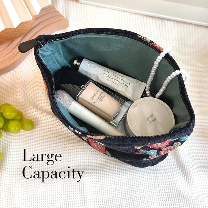 STARDW Aesthetic Floral Makeup Bag Cute Small Cosmetic Bags for Women Girls, Travel Toiletry Bag Large Capacity Zipper Makeup Pouch, Purse Organizer Pouches (Vintage Flowers)