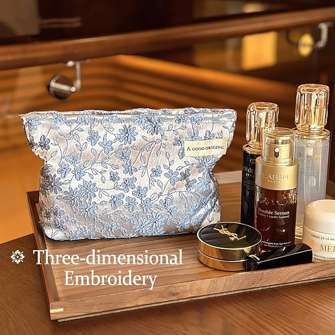 STARDW Aesthetic Floral Makeup Bag Cute Small Cosmetic Bags for Women Girls, Travel Toiletry Bag Large Capacity Zipper Makeup Pouch, Purse Organizer Pouches (Embroidery)