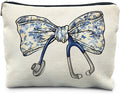 Chinoiserie Coquette Bow Stethoscope Nurse Makeup Bag, Nurse Gifts for Women Cosmetic Bags, Nurse Week Gifts Makeup Pouch, Nurse Appreciation Gifts Zipper Pouch