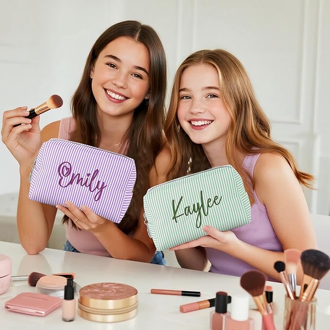 Yofair Personalized Makeup Bag with Bith Flower, Large Capacity Travel Toiletry Case Teen Girl Gift Trendy Stufff Custom Seersucker Cosmetic Bags Birthday Gifts for Girls