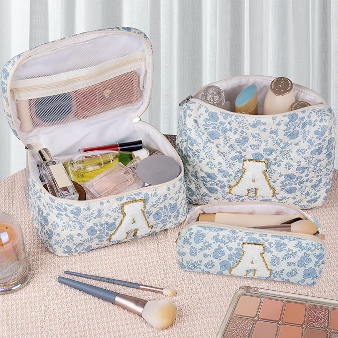 Initial Makeup Bag Set, Personalized Quilted Makeup Bag, Large Floral Cosmetic Bag for Women, Cute Cotton Custom Make up Bags, Flower Travel Toiletry Bag Teen Girl Gift Blue Flower S