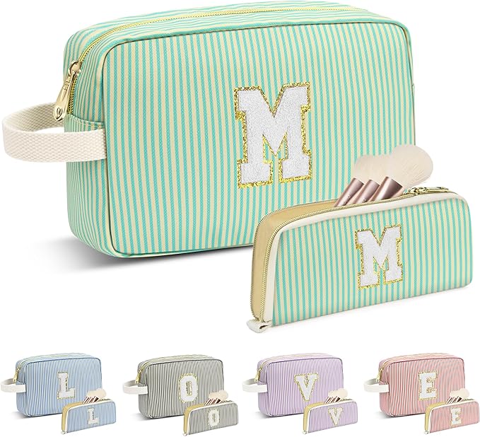Travel Makeup Bag Christmas Gifts for Women Girl Teens, Personalized Initial Makeup Bag for Cute Teen Girls, Preppy Stuff Toiletry Bag Cosmetic Bag, Teen Girls Gift Trendy Stuff, Letter M