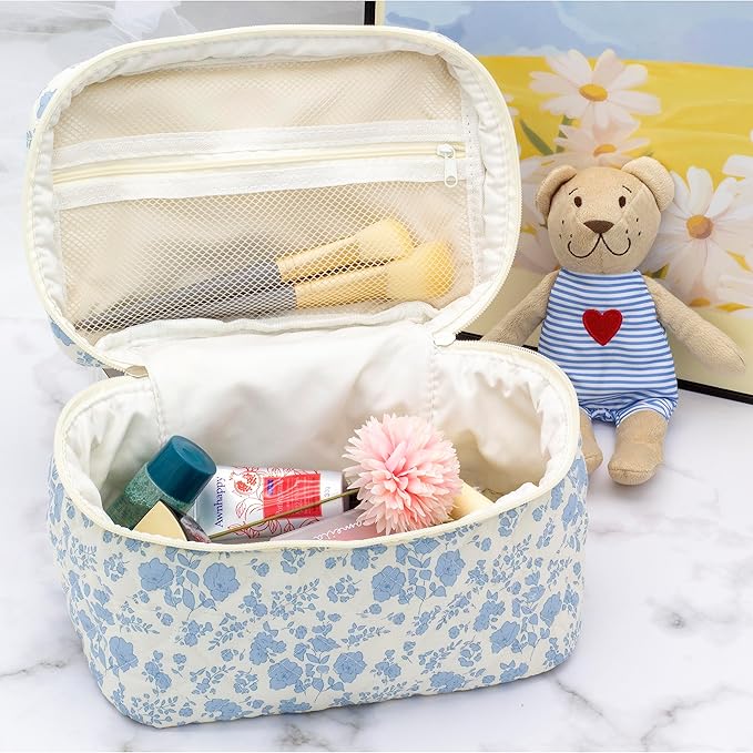 PAZIMIIK Cotton Makeup Bag for Women Large Quilted Travel Cosmetic Case Girls' Make Up Organizer,Little Flower Blue