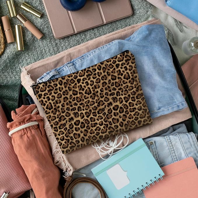 DILSJ Trendy Retro Leopard Print Makeup Bag, Rustic Cheetah Cosmetic Bags For Women, Leopard Gifts For Women, Cheetah Print Gifts Zipper Makeup Pouch Travel Organizer Toiletry Bag